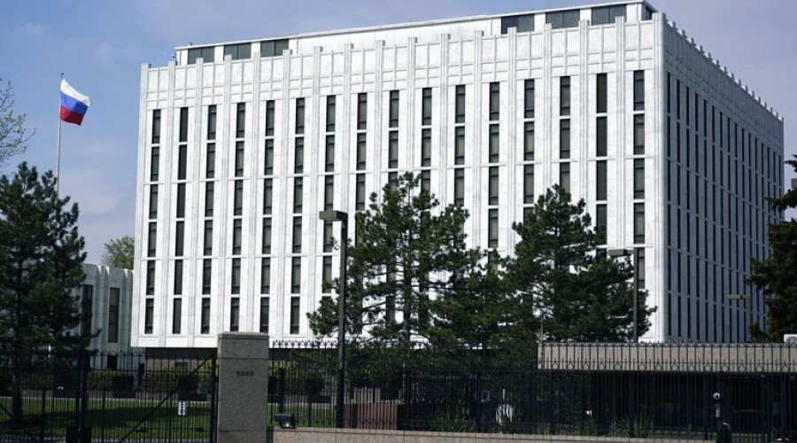 Посольство в США выяснит, пострадали ли россияне при авиакатастрофе
