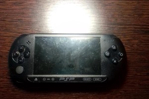 PSP 1008 2b прошитая