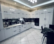 3-комн. квартира, 79.6 м²